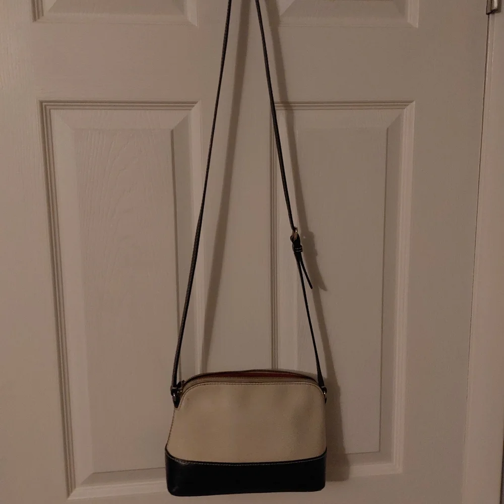 Kate Spade Bay Street Hanna Crossbody Bag Pebble and Black